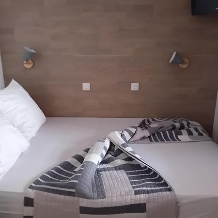 סיס-פור-לה-פלאז' Appartement T2 Avec Piscine A 100 M De La Plage מראה חיצוני תמונה