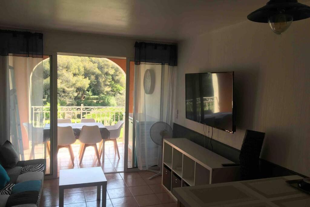 סיס-פור-לה-פלאז' Appartement T2 Avec Piscine A 100 M De La Plage מראה חיצוני תמונה